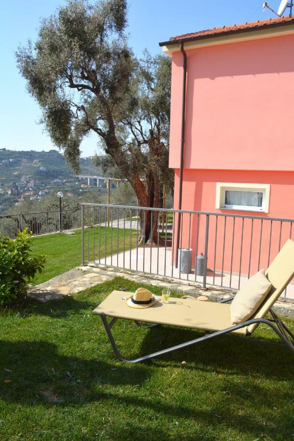 La Torretta Villa Imperia Luaran gambar